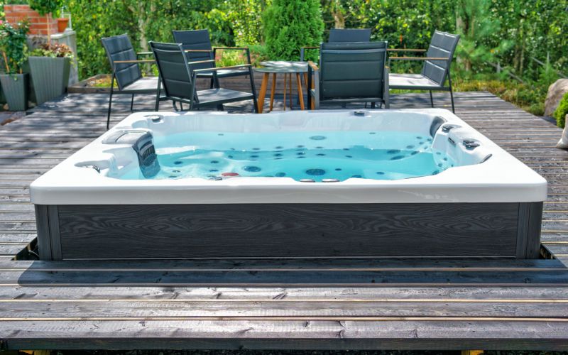 Luxury Whirlpool